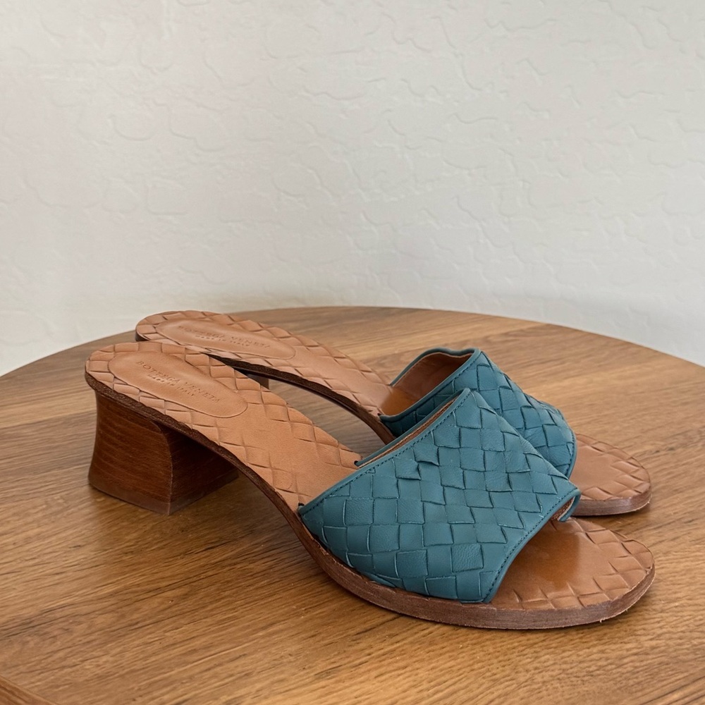 Bottega Veneta Ravello Woven Band Sandals